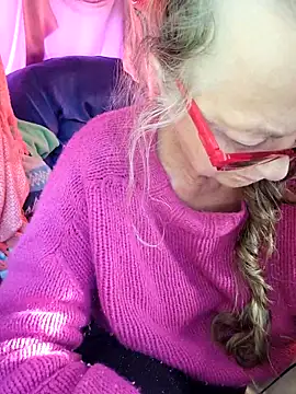 MucMilf59 online show from March 21, 7:33 am