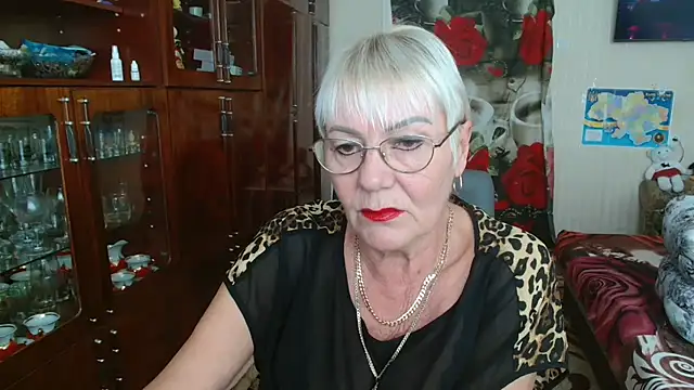 JenaCheim online show from October 22, 7:41 am