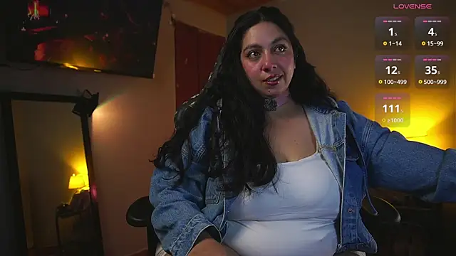 coraline latin online show from July 14, 12:13 am