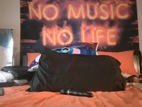 EnticingAaliyah online show from February 16, 8:00 pm