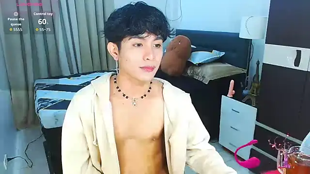 WildestTwink online show from February 27, 5:57 pm