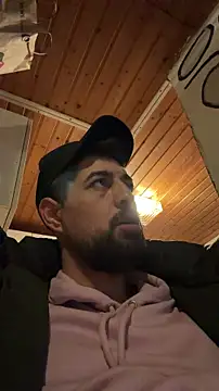 Snapshot of Jesssexboy chatting on November 14, 3:44 pm Jesssexboy online show from November 14, 3:44 pm