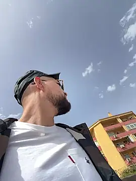 Snapshot of Jesssexboy chatting on April 10, 2:33 pm Jesssexboy online show from April 10, 2:33 pm