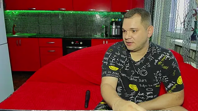 Snapshot of sladkayapara2019 chatting on May 16, 6:43 am sladkayapara2019 online show from May 16, 6:43 am
