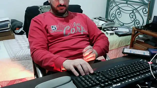 Italian dark desire online show from January 17, 11:30 pm