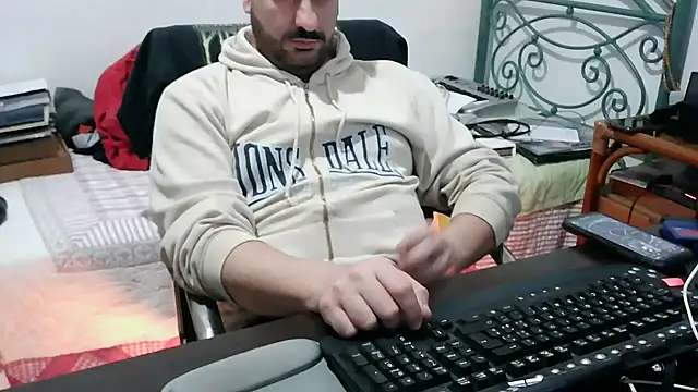 Italian dark desire online show from January 18, 7:06 pm