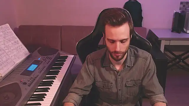 Sweetparker online show from March 3, 5:20 am