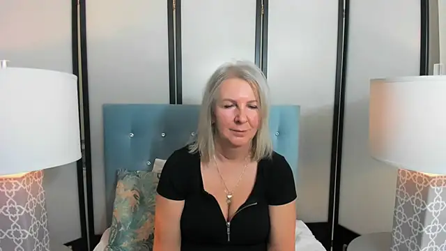 EricaTop online show from February 19, 7:48 pm