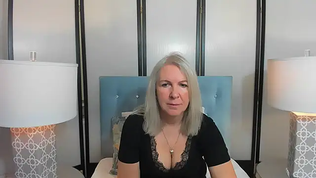 EricaTop online show from October 19, 5:08 am