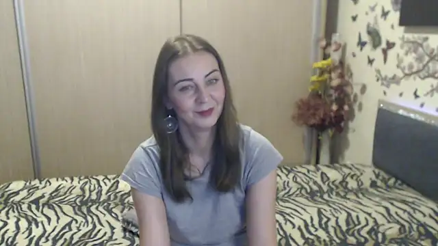 Snapshot of MirabelaSweet chatting on March 26, 7:36 am MirabelaSweet online show from March 26, 7:36 am