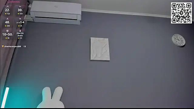 Snapshot of Malika_Lisan chatting on April 21, 2:51 am Malika Lisan online show from April 21, 2:51 am