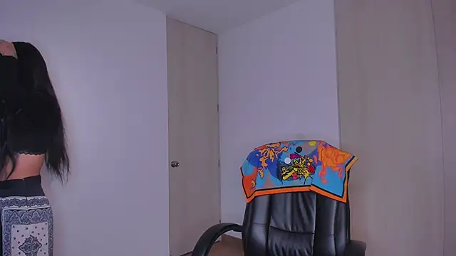 Lisegg  online show from October 23, 10:03 am