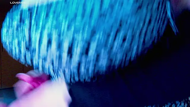 Snapshot of Sinful_Eyes chatting on February 2, 7:12 pm Sinful Eyes online show from February 2, 7:12 pm