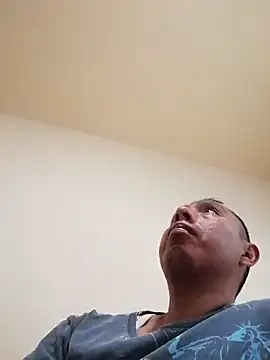 desnudo Sexoxo online show from December 27, 8:50 pm