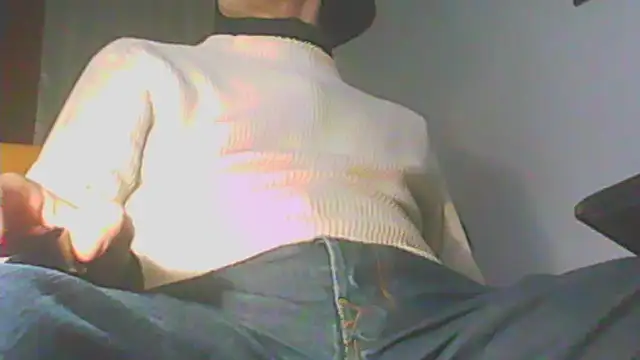 Snapshot of Moro_ra chatting on November 4, 7:24 pm Moro ra online show from November 4, 7:24 pm