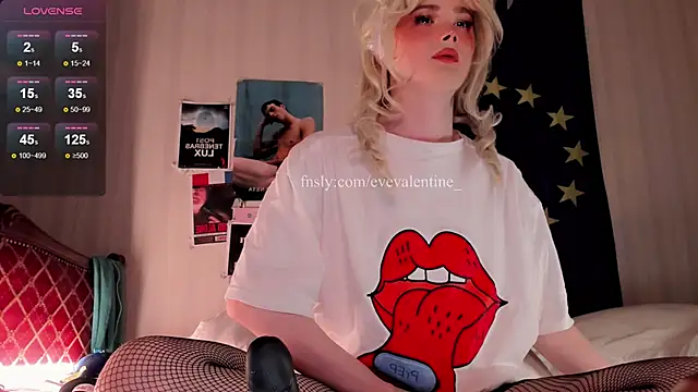 Snapshot of eva_vodkina chatting on February 28, 3:15 pm eva vodkina online show from February 28, 3:15 pm