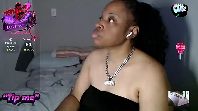 Sexymona1218 online show from November 13, 6:29 pm