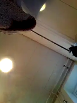 Snapshot of dick81 chatting on March 17, 12:52 pm dick81 online show from March 17, 12:52 pm