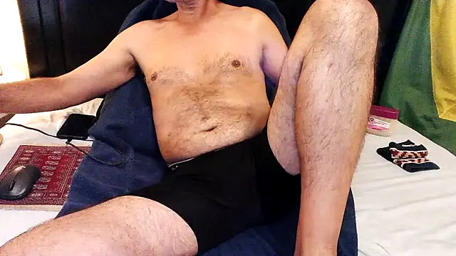 Snapshot of DoctorLoveJoy chatting on August 1, 1:38 am DoctorLoveJoy online show from August 1, 1:38 am