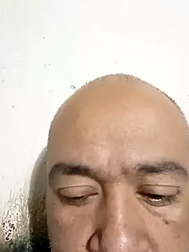 Snapshot of GeorgeVergaGrues chatting on January 25, 6:23 am GeorgeVergaGrues online show from January 25, 6:23 am