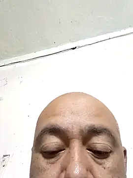 Snapshot of GeorgeVergaGrues chatting on February 19, 3:06 am GeorgeVergaGrues online show from February 19, 3:06 am