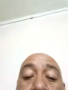 Snapshot of GeorgeVergaGrues chatting on February 25, 7:09 am GeorgeVergaGrues online show from February 25, 7:09 am