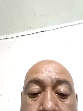 Snapshot of GeorgeVergaGrues chatting on March 2, 2:51 am GeorgeVergaGrues online show from March 2, 2:51 am