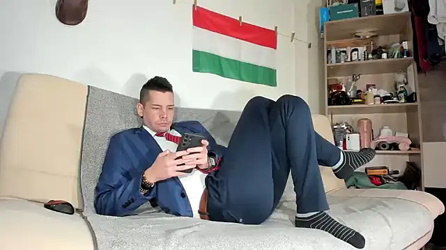 viraglaci18xh online show from January 19, 11:03 am