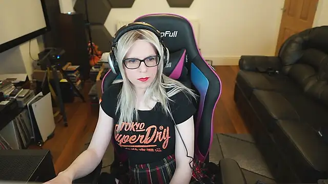 KelseyCobalt online show from February 19, 9:25 pm