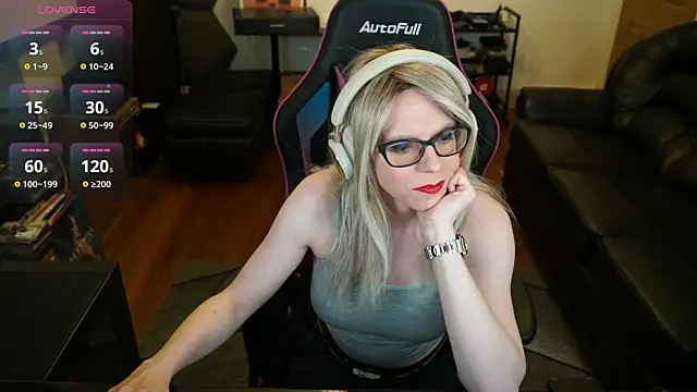 Snapshot of KelseyCobalt chatting on June 30, 7:26 pm KelseyCobalt online show from June 30, 7:26 pm