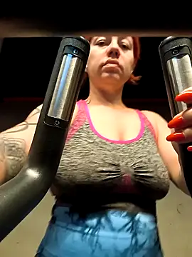 Ella  Kross online show from February 15, 9:38 am