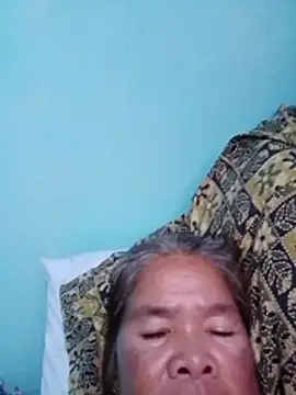 sexylizzy4u online show from March 18, 7:00 am