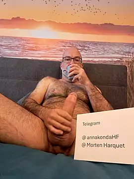 AnnakondaHF online show from April 22, 6:27 am