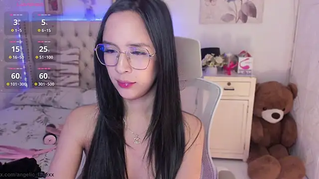 Snapshot of angelic_facexx chatting on February 4, 4:08 pm angelic facexx online show from February 4, 4:08 pm