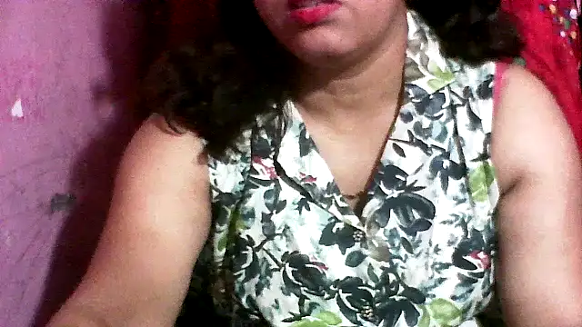 Snapshot of koyel90 chatting on April 21, 3:02 am koyel90 online show from April 21, 3:02 am