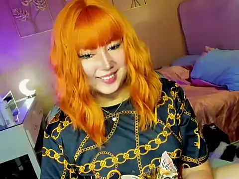 Snapshot of HOTnWILDalice chatting on October 2, 12:39 am HOTnWILDalice online show from October 2, 12:39 am