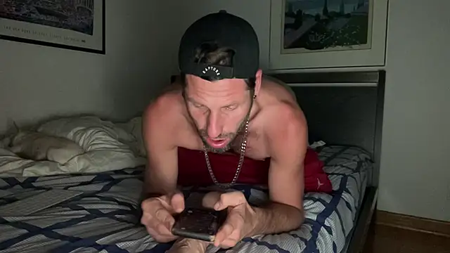 Snapshot of FckbbOy chatting on September 29, 3:44 am FckbbOy online show from September 29, 3:44 am