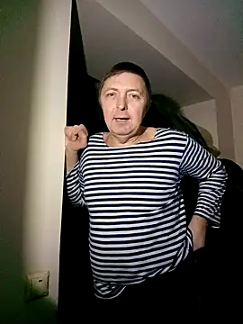 Snapshot of Pokaz2020 chatting on December 11, 2:33 pm Pokaz2020 online show from December 11, 2:33 pm