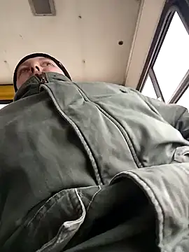 Snapshot of Pokaz2020 chatting on January 24, 7:51 am Pokaz2020 online show from January 24, 7:51 am