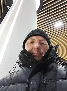 Snapshot of Pokaz2020 chatting on February 12, 6:40 pm Pokaz2020 online show from February 12, 6:40 pm