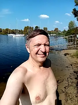 Snapshot of Pokaz2020 chatting on September 10, 10:26 am Pokaz2020 online show from September 10, 10:26 am