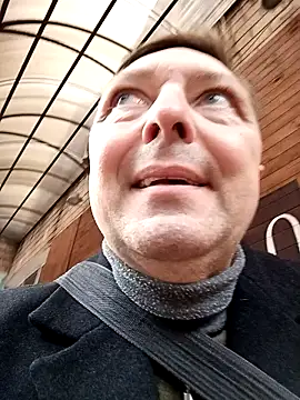 Snapshot of Pokaz2020 chatting on October 2, 7:37 am Pokaz2020 online show from October 2, 7:37 am