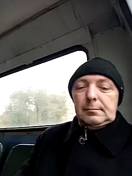 Snapshot of Pokaz2020 chatting on October 24, 7:05 am Pokaz2020 online show from October 24, 7:05 am