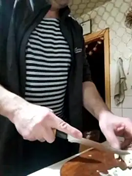 Pokaz2020 online show from March 31, 5:35 pm