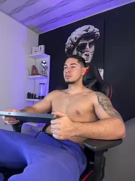 Dimitri Colleman online show from December 2, 9:21 pm