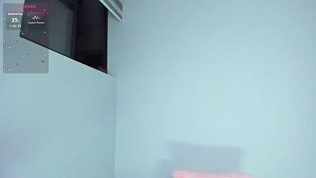 Sofi Smiley online show from March 22, 2:37 am