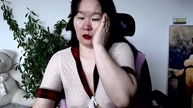 Snapshot of Akira_xx chatting on May 24, 2:38 am Akira xx online show from May 24, 2:38 am