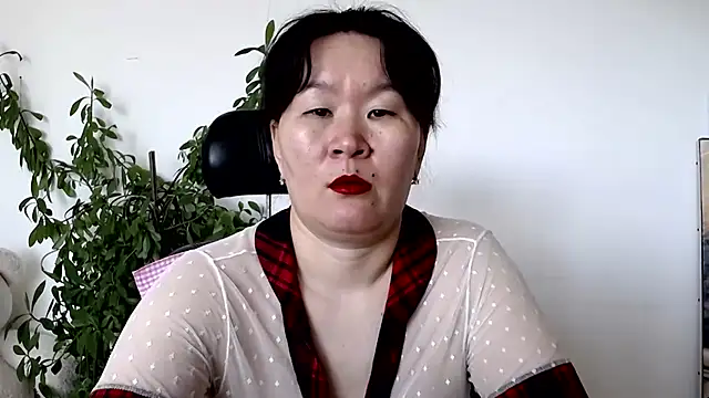 Snapshot of Akira_xx chatting on June 3, 2:25 am Akira xx online show from June 3, 2:25 am