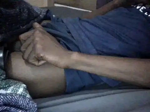 Snapshot of FiringTaurus chatting on November 8, 8:07 pm FiringTaurus online show from November 8, 8:07 pm