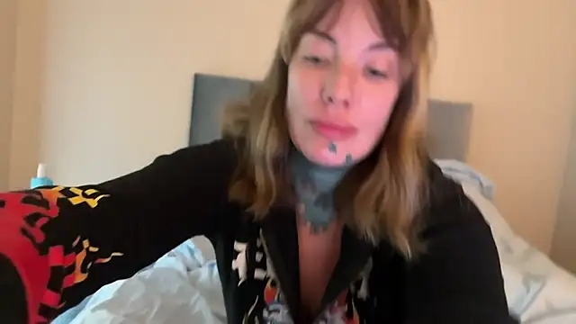 airgeadx online show from November 17, 7:41 pm